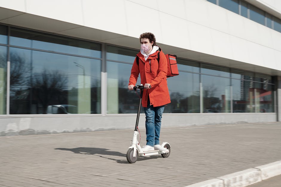  Rollerverkehr mit Auto-Führerschein erlaubt