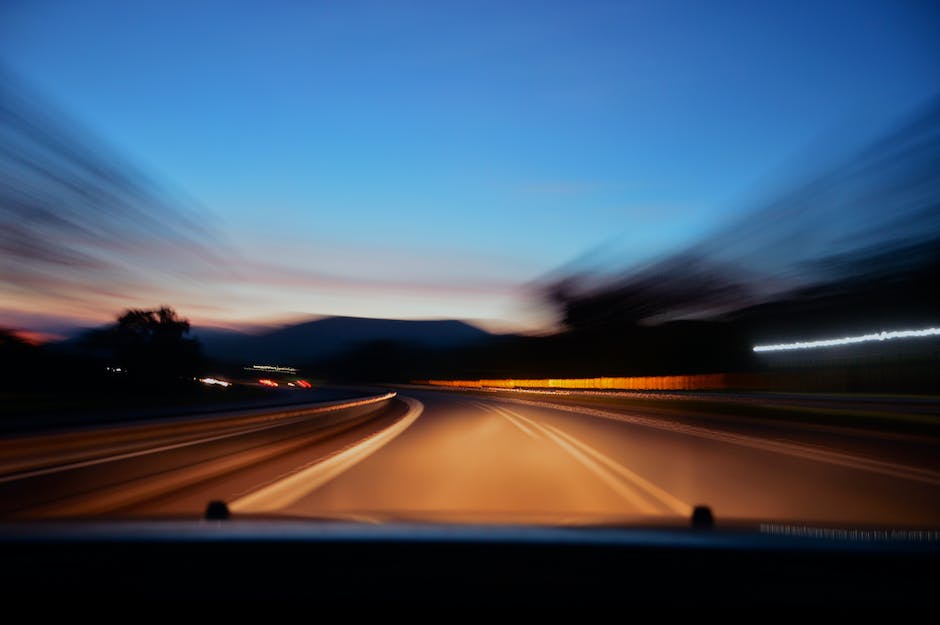 Lkw-Geschwindigkeitsbeschränkung auf der Autobahn