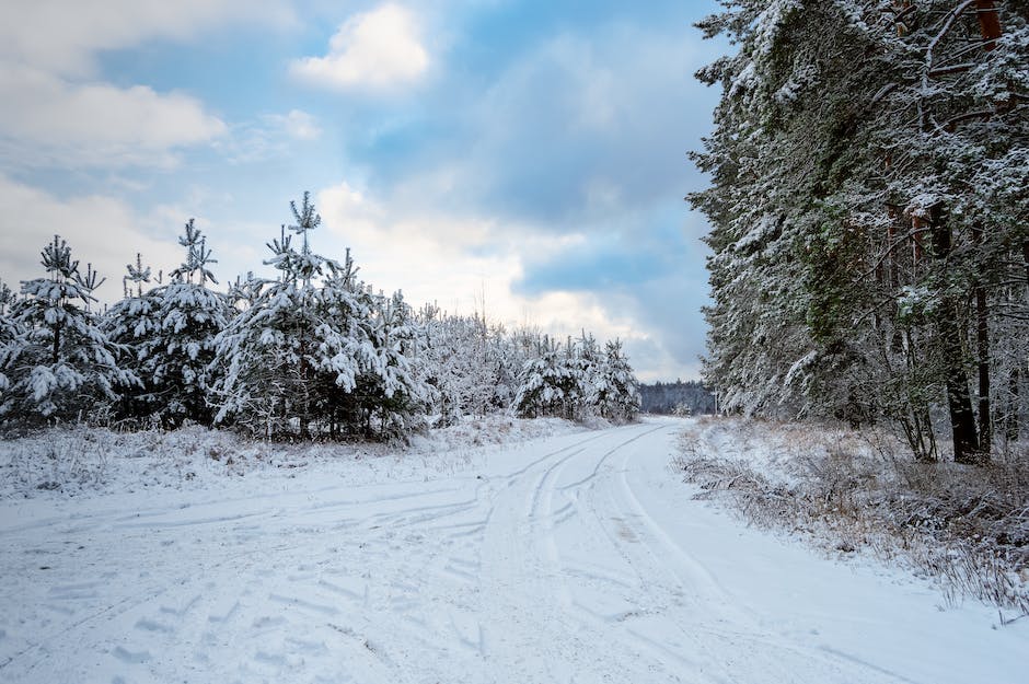  Geschwindigkeit mit Schneeketten: Was ist erlaubt?